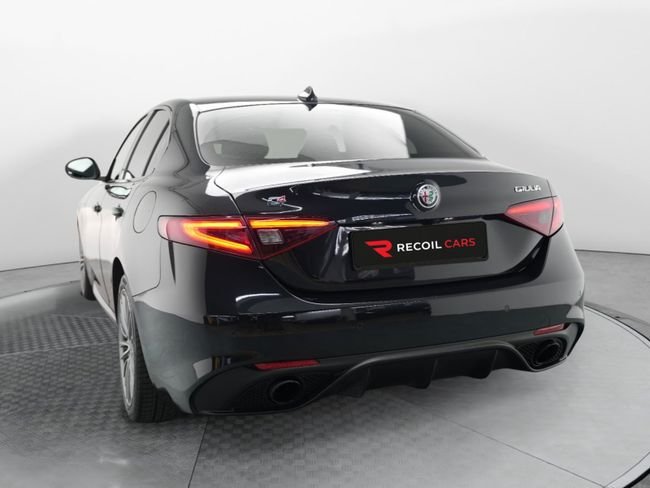 Alfa Romeo Giulia 2022, foto 8