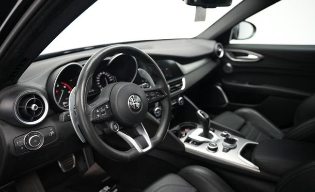 Alfa Romeo Giulia 2022, foto 12