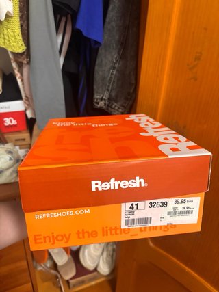 Zapatos Refresh cuña beige y marrón