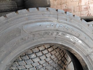 Neumáticos 215/75R17.5