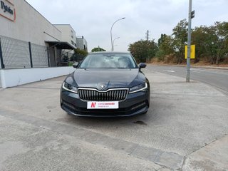 Skoda Superb - DESDE 260€/MES ¡SIN PAGAR ENTRADA!