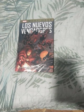 Marvel must have, los nuevos vengadores. Colectivo