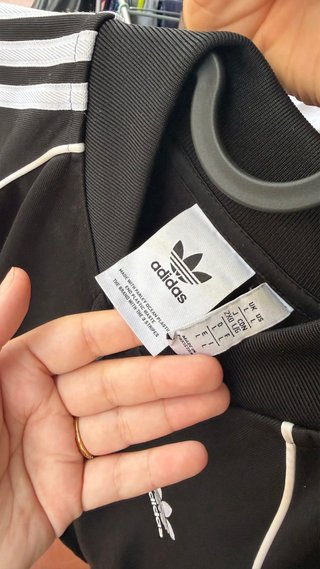 Chándal Adidas Negro con Rayas Blancas