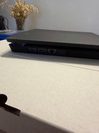 Consola PlayStation 4 Negra