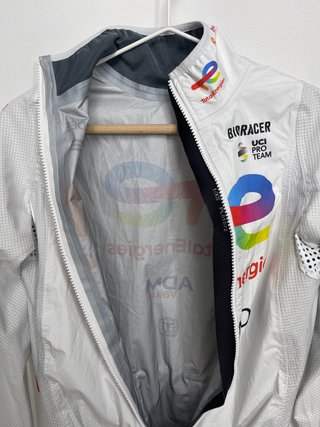 Chaqueta técnica lluvia Total Energies
