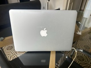 MacBook Air 13 2017 8GB RAM 128GB SSD COMO NUEVO