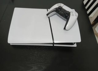 Consola PS5 Digital Edition Blanca