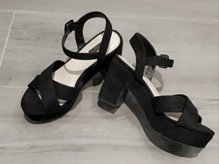 Sandalias antelina plataforma