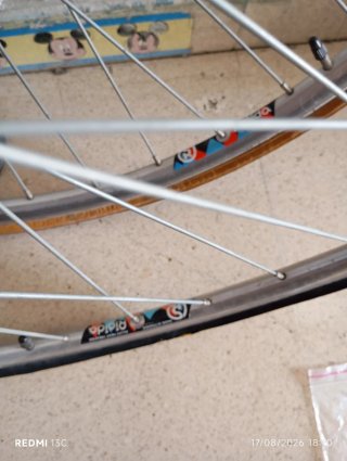 Ruedas Bicicleta Carreras
