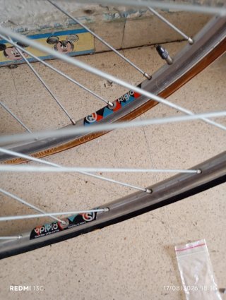 Ruedas Bicicleta Carreras