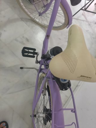 Bicicleta Morada Mujer con Cesta