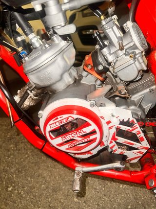 Beta RRT SM23 Supermotard Roja y Blanca