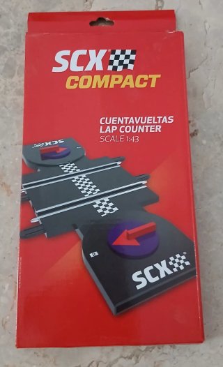 Scalextric Compact 1:43 Coches y Pista