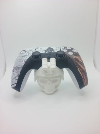 Mando PS5 Ataque a los Titanes