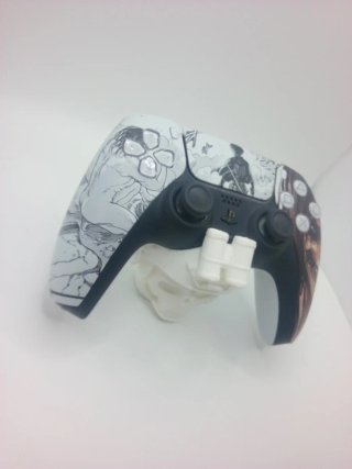 Mando PS5 Ataque a los Titanes