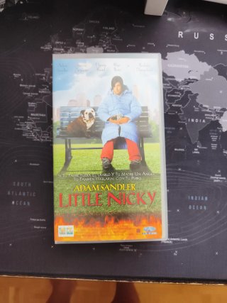 Little Nicky VHS España Adam Sandler Aurum