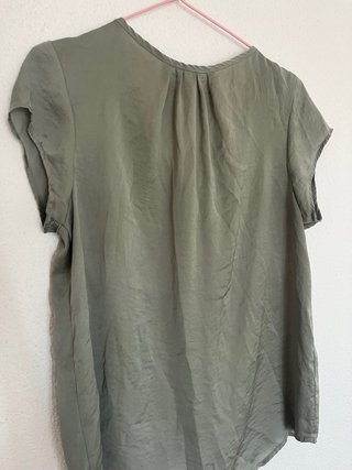 Blusa mujer marca Unit verde caqui