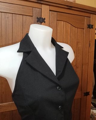 Top Halter Negro Boutique Local