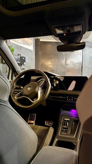 Volkswagen Golf 2021