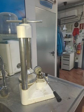 Prensa Dental Manual e Hidráulica