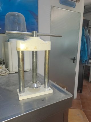 Prensa Dental Manual e Hidráulica