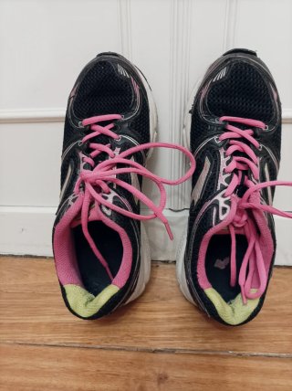 Zapatillas Joma Mujer Negras y Rosas