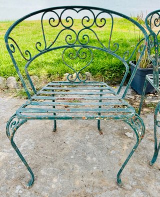 Conjunto de sillas y mesa de forja años 70.