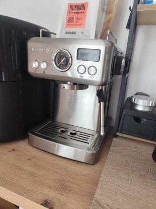 Cafetera Expreso HiBREW H10A