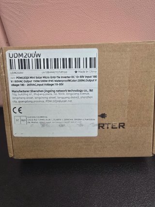 Mini Inversor Solar UDM200W