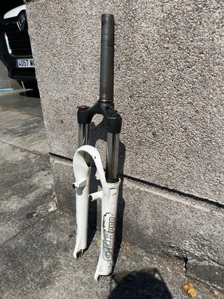 Horquilla suspensión con bloqueo