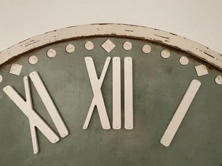 Reloj de Pared Vintage Verde y Blanco