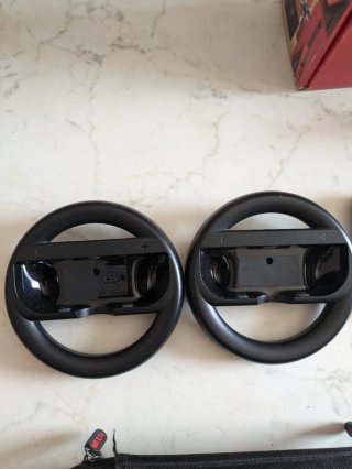 Nintendo Switch V2 + Dock + Scatola + Accessori