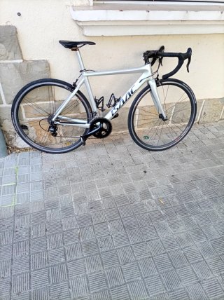 Bicicleta Carretera Isaac Carbono 12v
