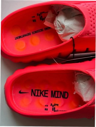 Nike Mind 001 Rojo Solar EU 40.5