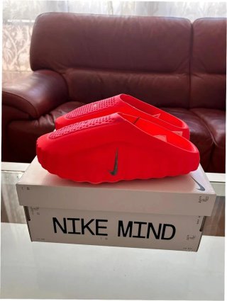 Nike Mind 001 Rojo Solar EU 38.5