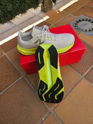 Zapatillas New Balance FuelCell Propel v5