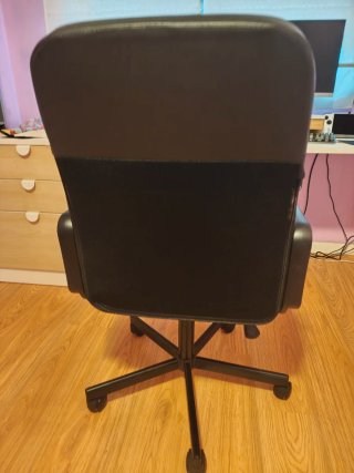 Silla de escritorio negra
