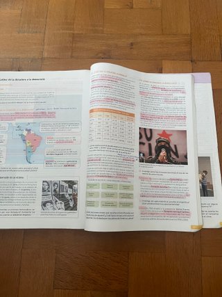 Historia del Mundo Contemporáneo 1o Bachillerat...