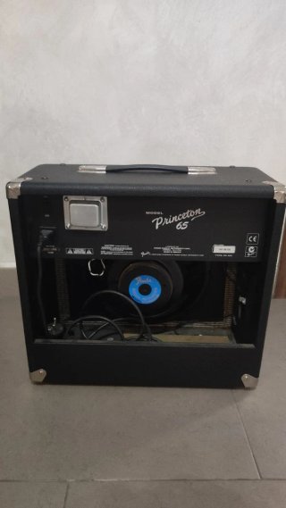Amplificador Fender Princess 65 Guitarra