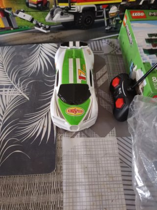 Lote Juguetes Lego, Dardos y Peluche