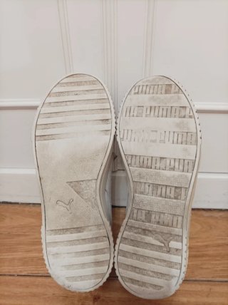 Zapatillas Puma Mujer Blancas y Beige