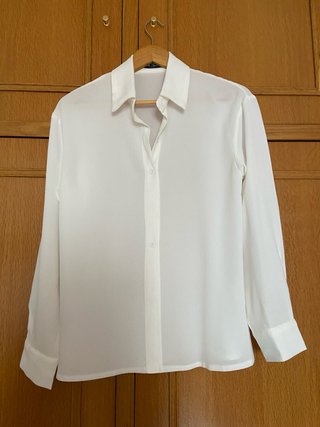 Lote de camisas blancas