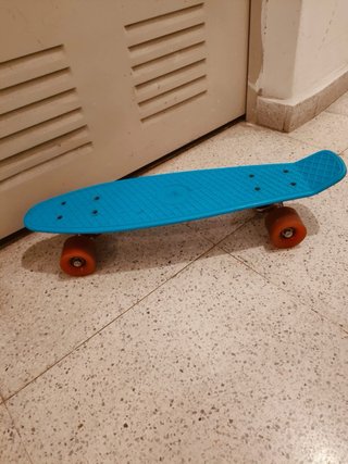 Patinete azul