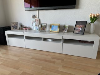 Mueble TV moderno blanco con LED