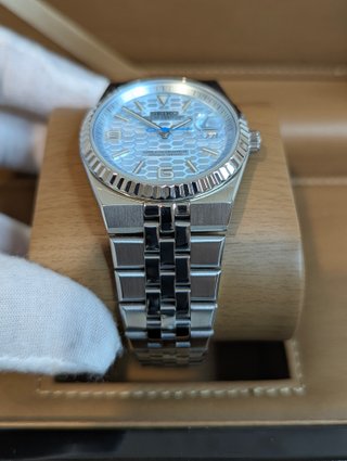 Reloj Seiko Mod Land-Dweller Flat Jubilee Azul