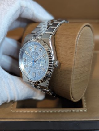 Reloj Seiko Mod Land-Dweller Flat Jubilee Azul