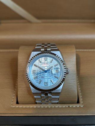 Reloj Seiko Mod Land-Dweller Flat Jubilee Azul