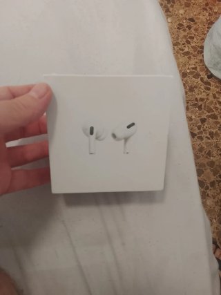 Cascos inalámbricos blancos