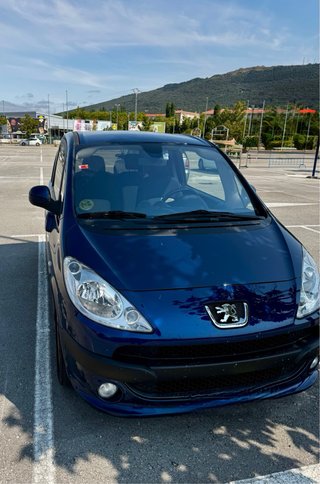 Peugeot 1007 2009