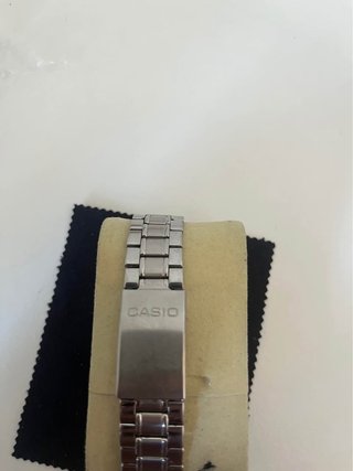 Orologio Casio Uomo Nero e Argento